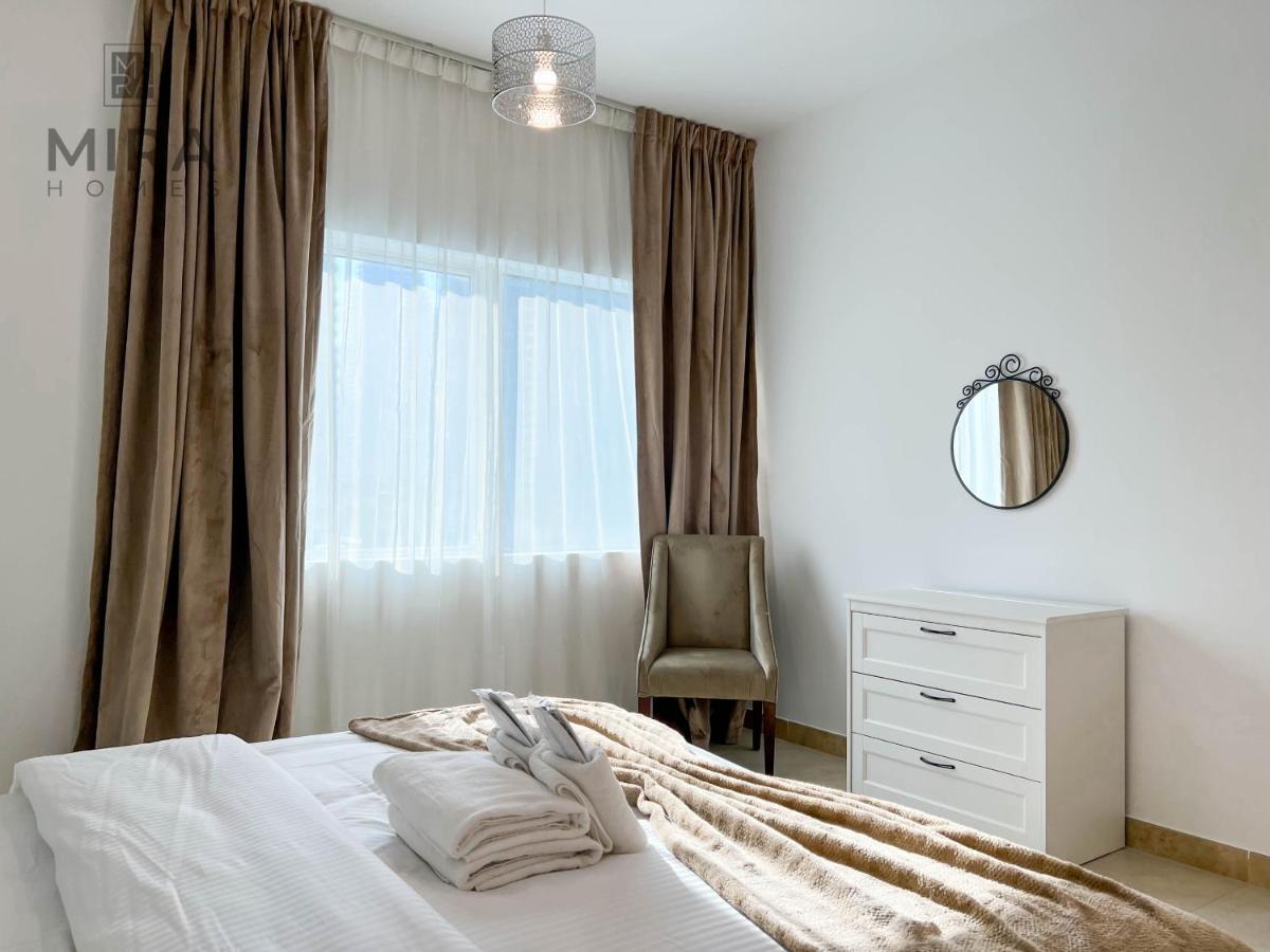Apartment Mira - Cozy 1 Bedroom In Marina *